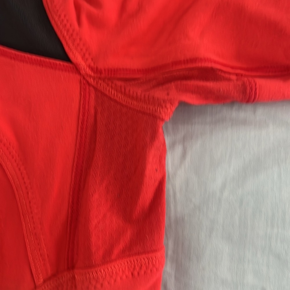 lululemon athletica Red and Black Full-Zip Jacket - Picture 4 of 7